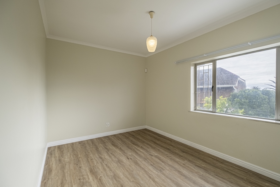 4 Bedroom Property for Sale in Summerstrand Eastern Cape